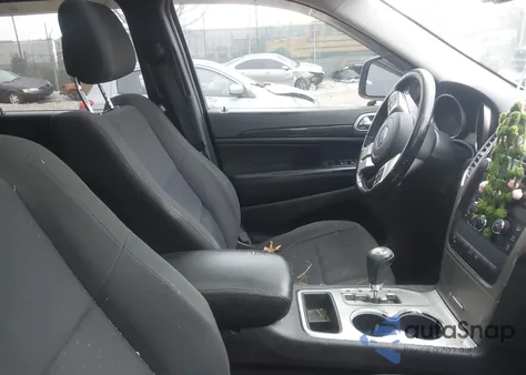 2011 Jeep Grand Cherokee Laredo z USA, uszkodzony, nr VIN 1J4RR4GG6BC641060